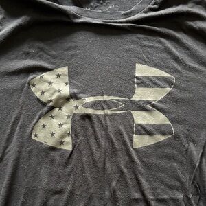 Under Armour Mens Freedom Heatgear Mens Graphic short sleeve tee UA USA Flag